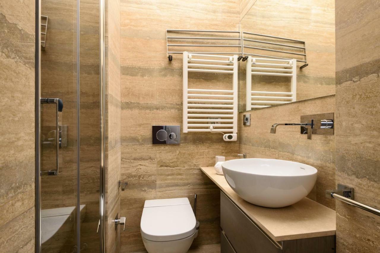 Vivaldi Luxury Suites Florens Exteriör bild