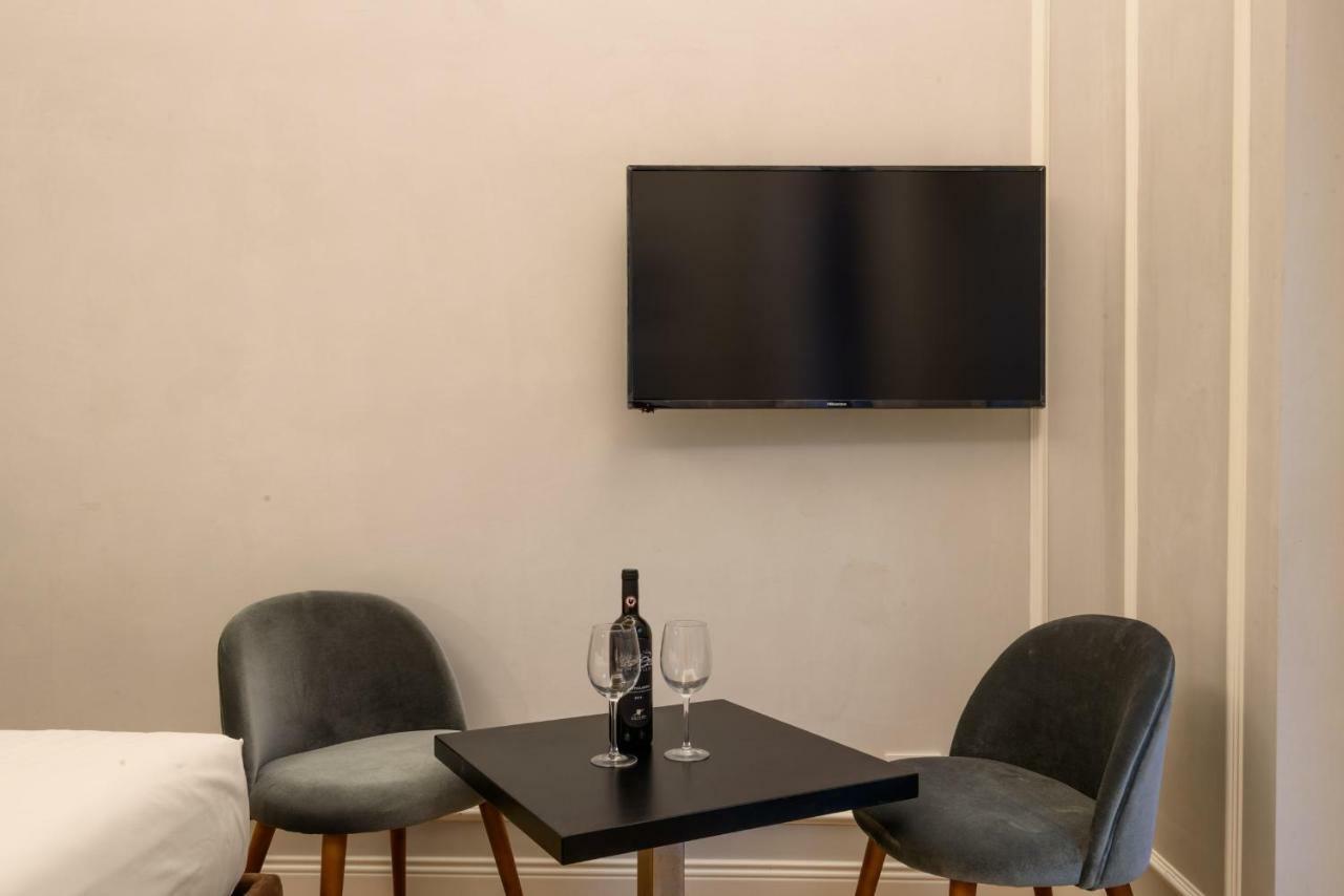 Vivaldi Luxury Suites Florens Exteriör bild